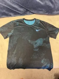 Nike DRI-FIT グラフィックTシャツ Lサイズ