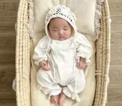 monbebe ホワイトロンパース　xs