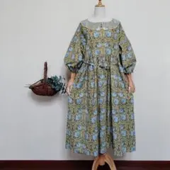 ハンドメイド YUWAハーフリネン花柄生地 タックワンピース レース襟free ハンドメイド YUWAハーフリネン花柄生地 タックワンピース レース襟