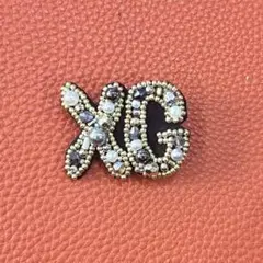 moon様専用【匿名配送】ビーズ刺繍ブローチ