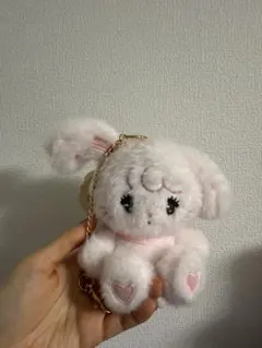 Lil ala mode おすわりキーチェーンマスコット（キャミー）