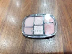 【箱なし】WAKEMAKEウェイクメイク ソフトシアーマルチパレット