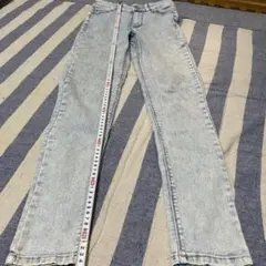 ライトブルーストレッチパンツ