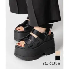 【最終値下げ】UGG 厚底サンダル ブラック