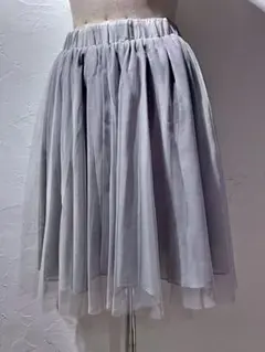 ギャザーたっぷりチュールスカート