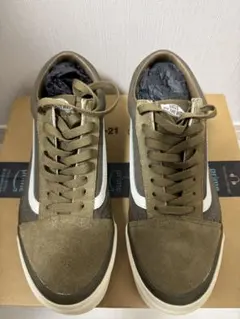 と*も様 VANS WTAPS オリーブ スニーカー 181BWVND-FWM0のサムネイル