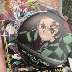 ♥︎鬼滅の刃 ユニバ USJ コレクタブル 缶バッジ 竈門炭治郎