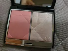 Dior スキンルージュブラッシュカラー&グロウ257