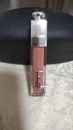 ディオール　アディクト　リップ　マキシマイザー　リップグロス