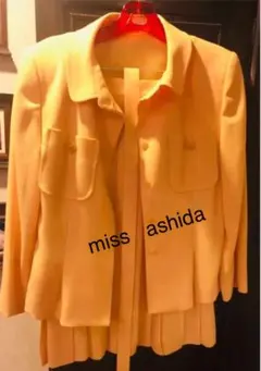 miss ashidaデザインナースーツ上下セット使用感有