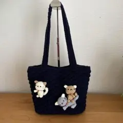 Item thumbnail for item 7a8de885-2865-45e6-8ea1-4a4ab831155c