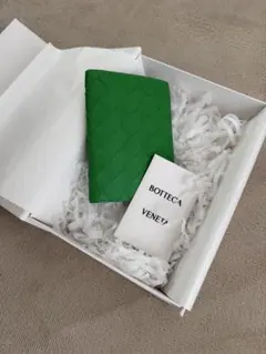 最終値下げ　BOTTEGA VENETA パスポートケース