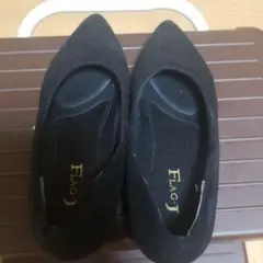 ローヒールパンプスのサムネイル