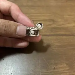 レトロ カメラ ピンズ ラペルピン 茶色