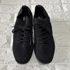 【新品】超軽量スニーカー　のびーる　Mサイズ　メナード　ジョワレット