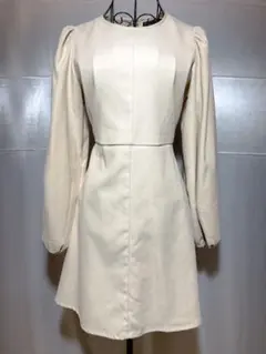 TITULO: レディース ライトベージュ チュニック - パフスリーブ