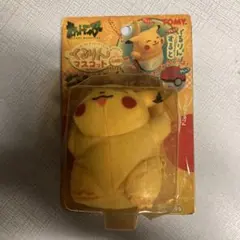 TOMY ピカチュウ くるりんマスコットコレクション