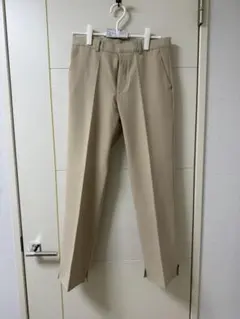Chikashitsu + ベージュ スラックスのサムネイル