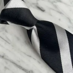 ブラック ネクタイ