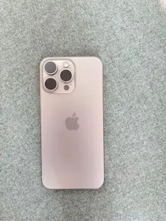 iPhone15ProMax256GBナチュラルチタニウム SIMフリー美品
