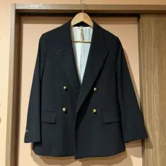 【美品】MilaOwen 金釦ダブルブレストブレザー　黒1