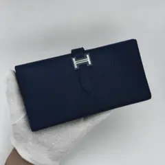 エルメス　HERMES　ベアン　スフレ　紺　水色　長財布【赤字価格】のサムネイル