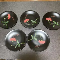 漆器皿 5枚セット 黒地 赤い花