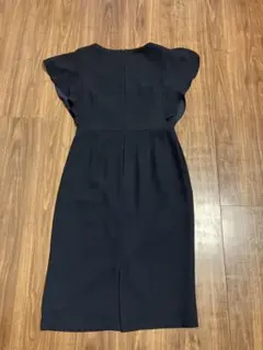 グリーンレーベル濃紺ワンピース