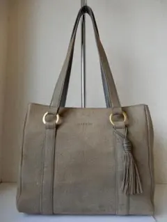 Item thumbnail for item a86548d9-79f3-4d44-8840-2a32895fa4e1