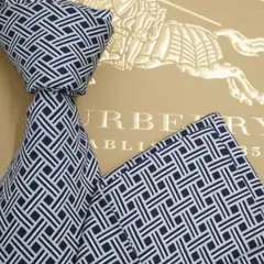 美品　BURBERRY LONDON ネクタイ　高級シルク　チェック柄　ネイビー