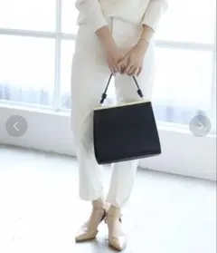 Item thumbnail for item f4520c38-7c05-4e44-883c-3911d72fd499