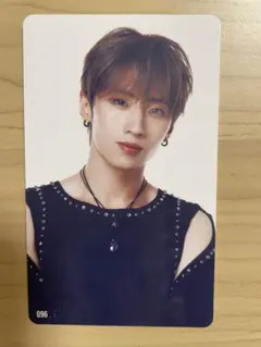 Item thumbnail for item 0c5c058e-5c37-4cf8-a4e6-a709f1edc6a0