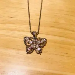 ネックレス 蝶々 ストーン シルバー