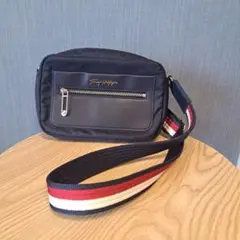 美品 TOMMY HILFIGER トミーヒルフィガー ショルダーバッグ