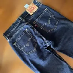 Item thumbnail for item 777e8ab2-b466-4e06-80d2-60926e68291b