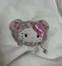 ギャルキティ　ヘアクリップ　サンリオ