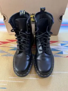 Dr. Martens ドクターマーチン 1460 8 ホールブーツ UK5
