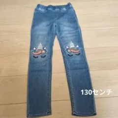 Item thumbnail for item a17a9a9b-e4b8-47ef-91b1-a7d41f61ec3f