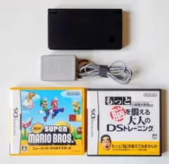 美品　ニンテンドーDSi　ブラック　+マリオ他　Nintendo　任天堂