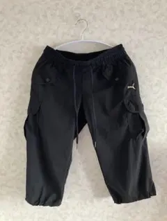 PUMA ブラック ハーフカーゴパンツ