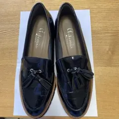 アルテミス　バイ　ダイアナ　タッセル　ローファー