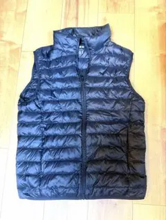 UNIQLOウルトラライトダウンベスト Sサイズ