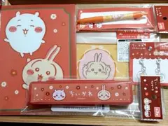 ちいかわグッズ　うさぎ　5点セット　クリアファイル　ポーチ他　キャンドゥ