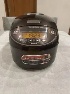 日象 炊飯器 電鍋 ZOR-0650S 本体 台湾製 - メルカリ