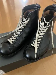 希少 《Onitsuka Tiger》 TIGER GRACIA (26.0)黒 - メルカリ