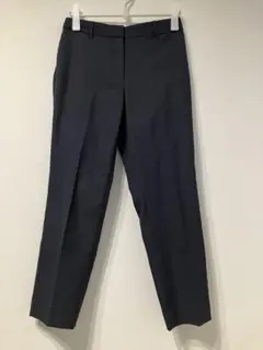 PLST スラックス