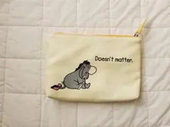 くまのプーさん　ポーチ