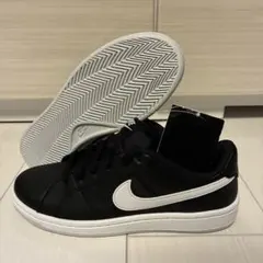 未使用　ナイキ　NIKE レディース　スニーカー　カジュアル　コートロイヤル