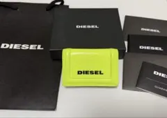 DIESEL 三つ折り財布 ネオンイエローのサムネイル