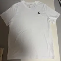 新品タグ付き　NIKE ジョーダン　ロゴTシャツ　XLのサムネイル